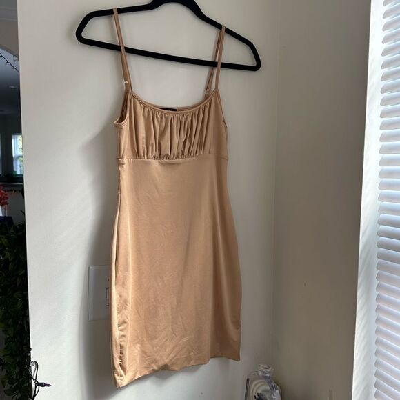 White Fox Boutique Tan mini dress - Picture 5 of 10